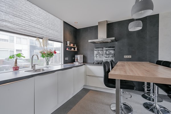 Medium property photo - Kanariestraat 5, 3201 VE Spijkenisse